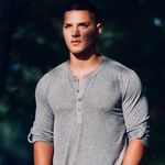 Profile Picture of John Perez (@_johnjperez_) on Instagram