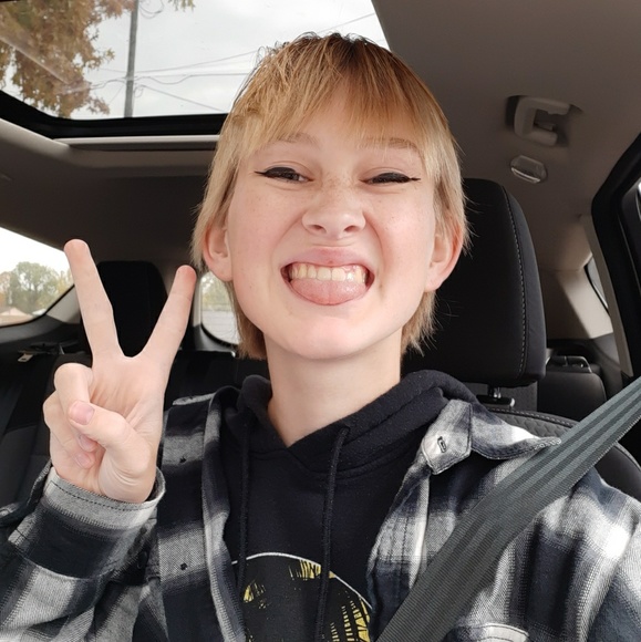 Profile Picture of Fish Mccubbin (@grewsolow) on Poshmark