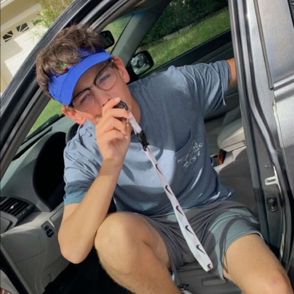 Profile Picture of Braden Cecil (@bradencecil) on Poshmark