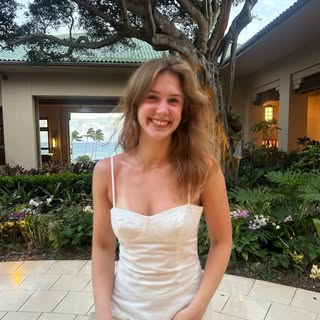 Profile Picture of bethany_roberts (@bethany_roberts) on Instagram