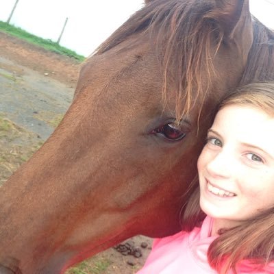 Profile Picture of Cassi Hunter (@cassihunter21) on Twitter