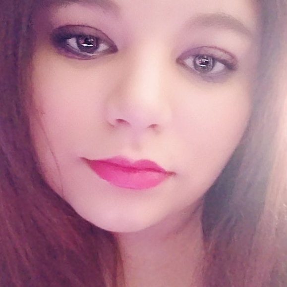 Profile Picture of Margarita Dutcher (@mic200894) on Poshmark