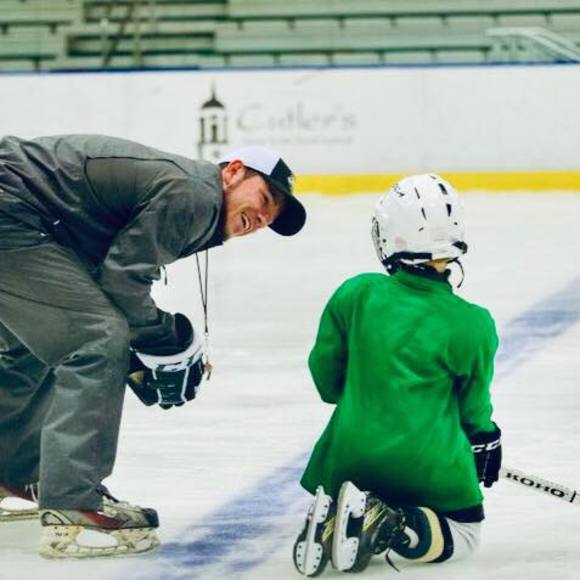 Profile Picture of Travis Hyde (@travishyde012) on Poshmark