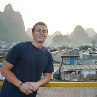 Logan Neal - Facebook Profile Picture of Logan Neal (@logan.neal.10) on Facebook