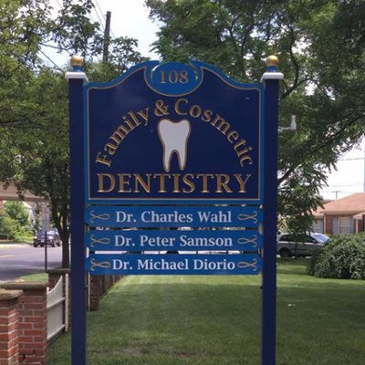 Profile Picture of Dr. Charles Wahl And Associates (@WahlAndAssoc) on Twitter