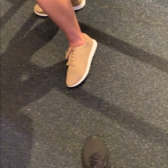 Jacob Leatherwood - Poshmark Profile Picture of Jacob Leatherwood (@jblwood25) on Poshmark