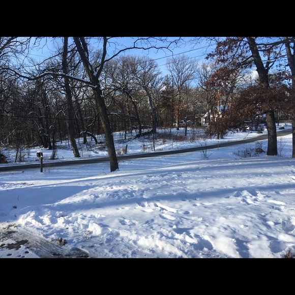 Bianca Montero - Poshmark Profile Picture of Bianca Montero (@bianca2325) on Poshmark