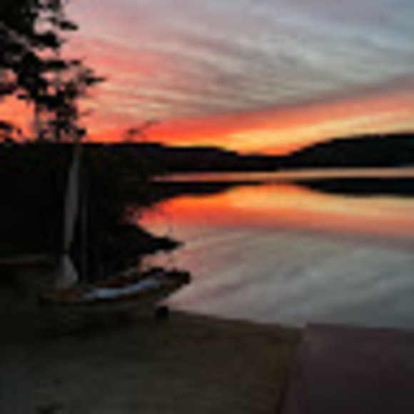 Kate Mcelaney - Poshmark Profile Picture of Kate Mcelaney (@kbmcelaney) on Poshmark