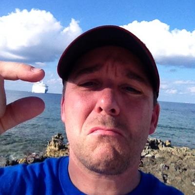 Profile Picture of Kevin Helms (@vt94hokie) on Twitter