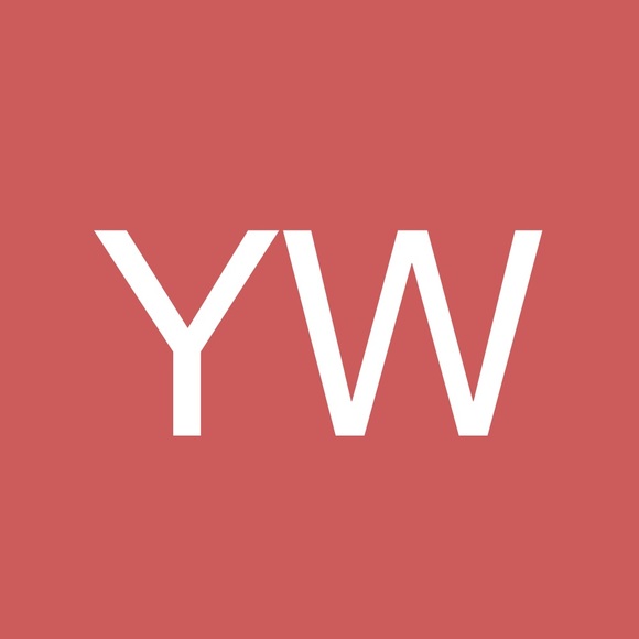 Profile Picture of Yam Wong (@yamyamwongs) on Poshmark