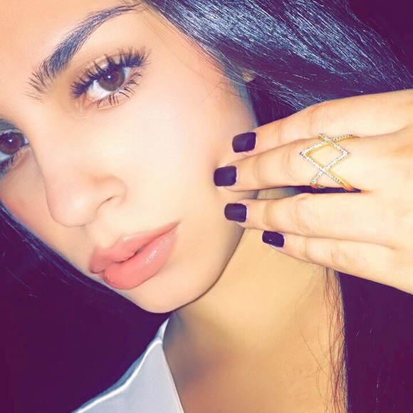 Profile Picture of Brianna Ruggiero (@briirugg22) on Poshmark