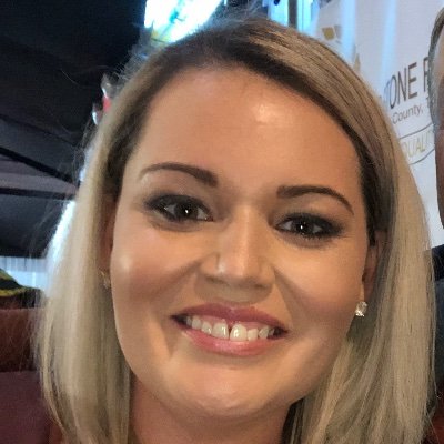 Profile Picture of Laurel Megan Andrews (@@laurel_megan) on Twitter