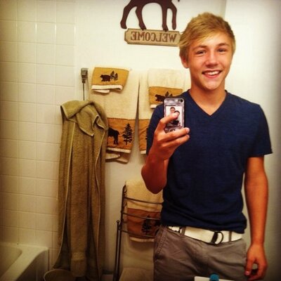 Profile Picture of Austin Colbert (@austincolbert1) on Twitter