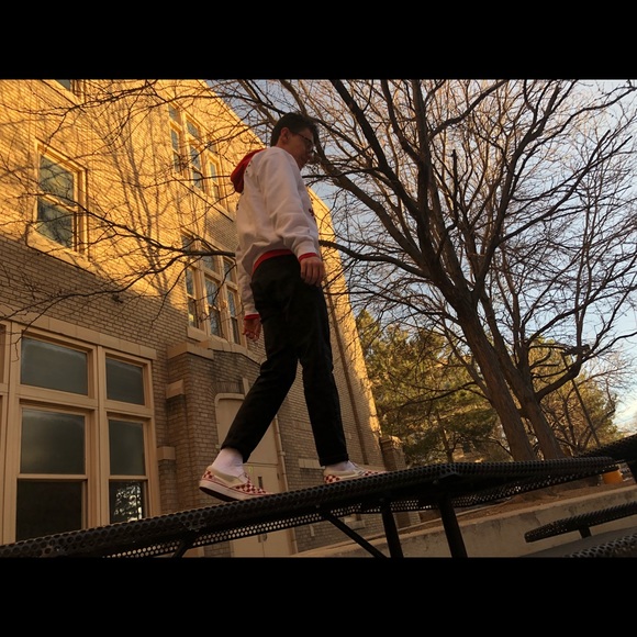 Profile Picture of Connor Rodenbeck (@connorr2356) on Poshmark