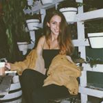 Profile Picture of ↶skylar conway↷ (@tallwitch) on Instagram