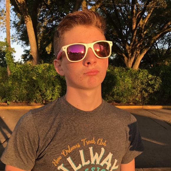 Profile Picture of Johnny Mitchell (@jmitch1824) on Poshmark