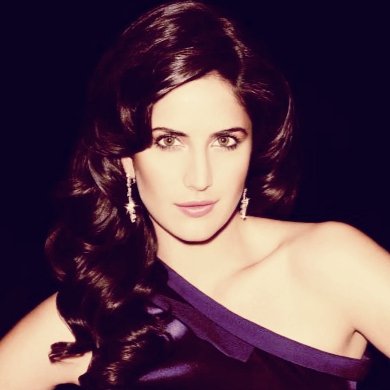 Profile Picture of Katrina Kaif Style (@KatrinaKStyle) on Twitter