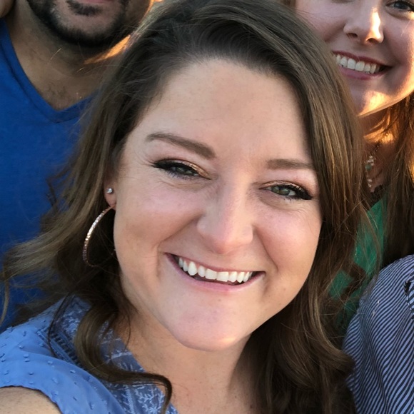 Profile Picture of Meghan Herrity (@mherrity) on Poshmark