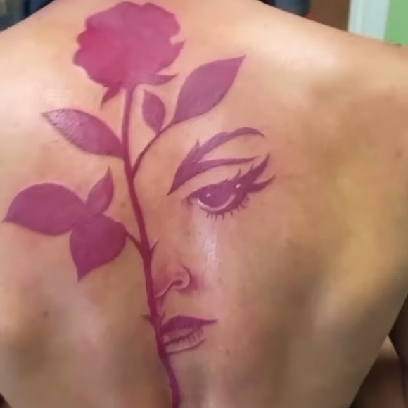 Profile Picture of Dayja Milius (@dayja2001) on Poshmark