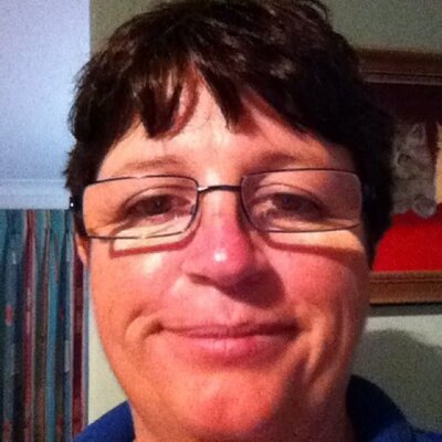 Profile Picture of Lisa Hobday (@lisa_hobday) on Twitter