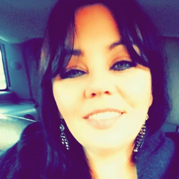 Profile Picture of Jennifer craig Shane detroit (@jennifercraig40) on Poshmark