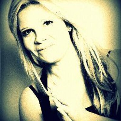 Profile Picture of Michelle Petersen (@MichelleTDW) on Twitter