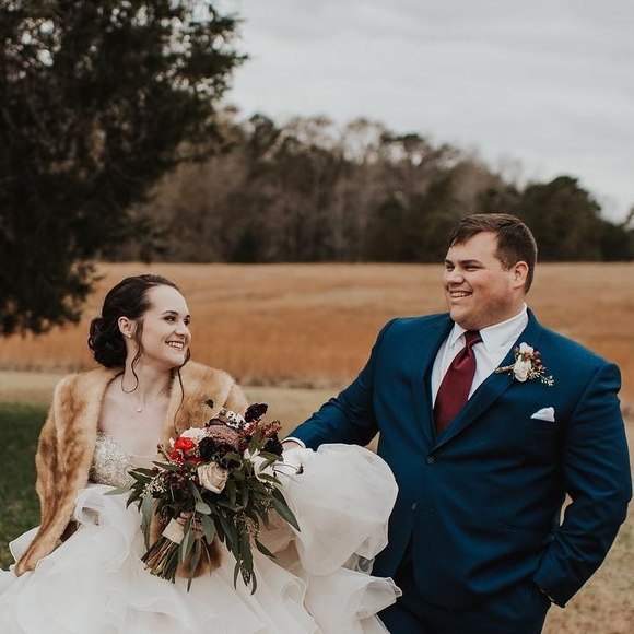 Profile Picture of Christian Burroughs (@christianburrou) on Poshmark