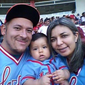 Profile Picture of Pedro Colmenares (@pecova24) on Twitter