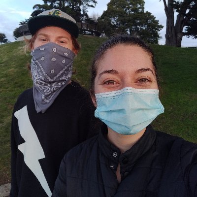 Profile Picture of JB (@juliabozarth2) on Twitter