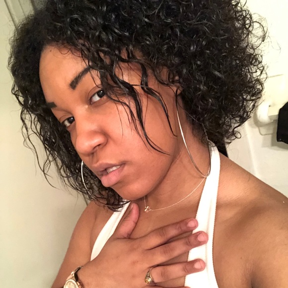 Profile Picture of Chastity Thompson (@chassatforever) on Poshmark