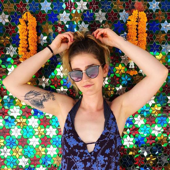 Profile Picture of Nicole Chalifour (@nicolechalifour) on Poshmark