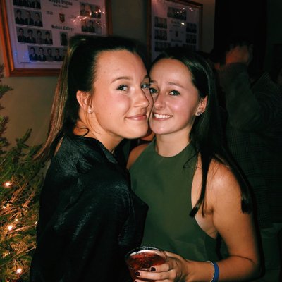 Profile Picture of Caroline Ackerman (@Cackerman88) on Twitter