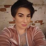Profile Picture of AliceDevine (@alicedevineuk) on Instagram
