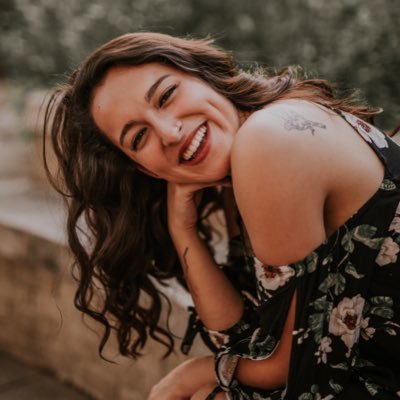 Profile Picture of Samantha Pedroza (@SamanthaPedro20) on Twitter