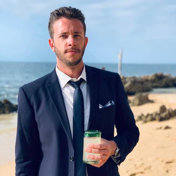 Profile Picture of Thomas Hopper (@hopper211) on Poshmark