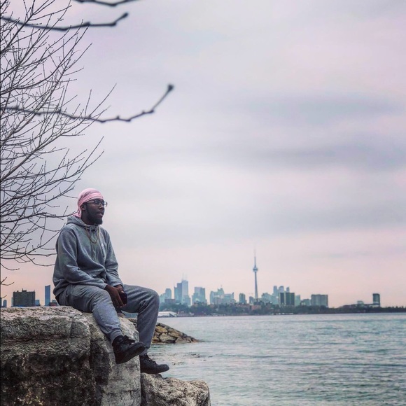 Profile Picture of Joshua Deterville (@swervo407) on Poshmark