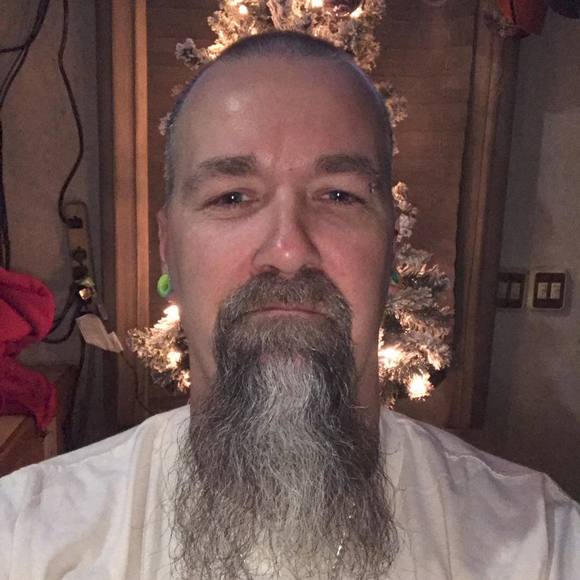 Profile Picture of Mike Hardy (@hardyfamily2015) on Poshmark