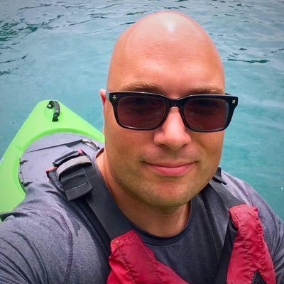 Profile Picture of Jared Fry (@thelargefry) on Twitter