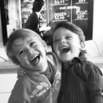 Profile Picture of kim et frantz (@kim_et_frantz) on Instagram