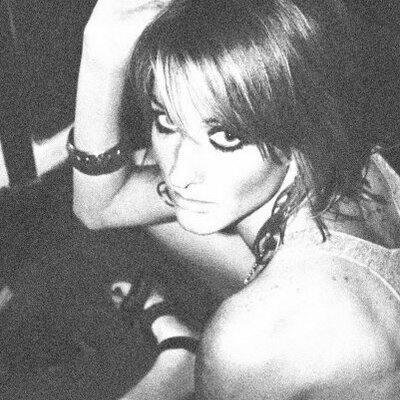 Profile Picture of Elizabeth Rathbone (@efrathboneart) on Twitter