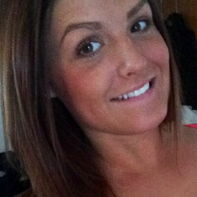 Profile Picture of Amy Kearns (@Amyylynnn) on Twitter
