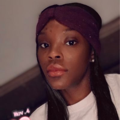 Profile Picture of LeaMack (@LeaMack81599802) on Twitter