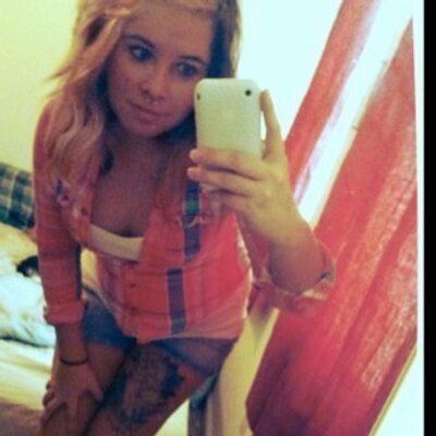 Profile Picture of Megan Borders (@tRexTinyBrain) on Twitter