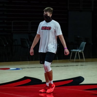 Profile Picture of Dylan Branson (@dbranson33) on Twitter