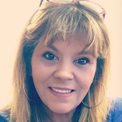 Profile Picture of Lori McConnell (@LoriMcConnell16) on Twitter