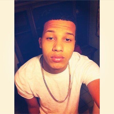 Profile Picture of Richard Edmonds (@_loudfantasy) on Twitter