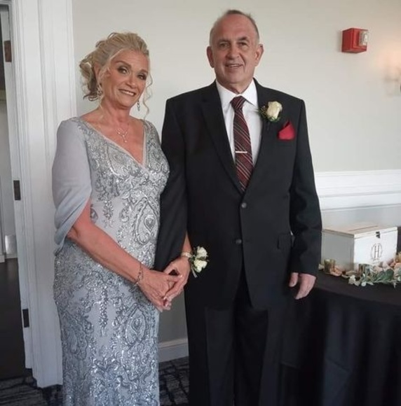 Profile Picture of Beverly Gaidosh (@beverlygaidosh) on Poshmark