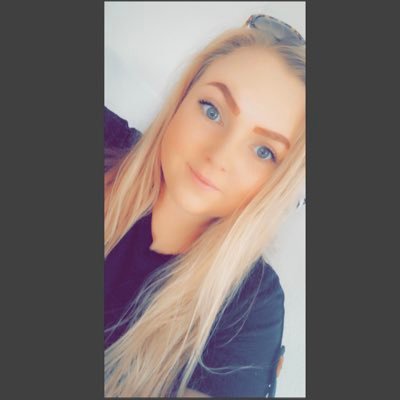 Profile Picture of Jess (@JessieDudas) on Twitter