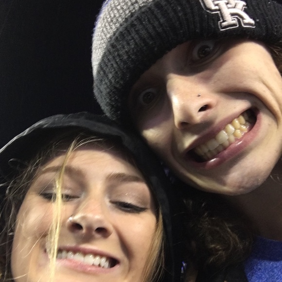Profile Picture of Caitlin Roach (@cero254) on Poshmark