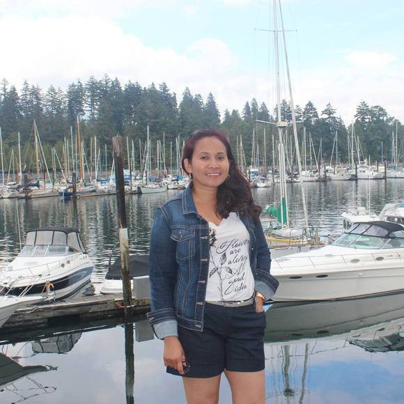 Profile Picture of Mary jean Billones (@jean75192000) on Poshmark